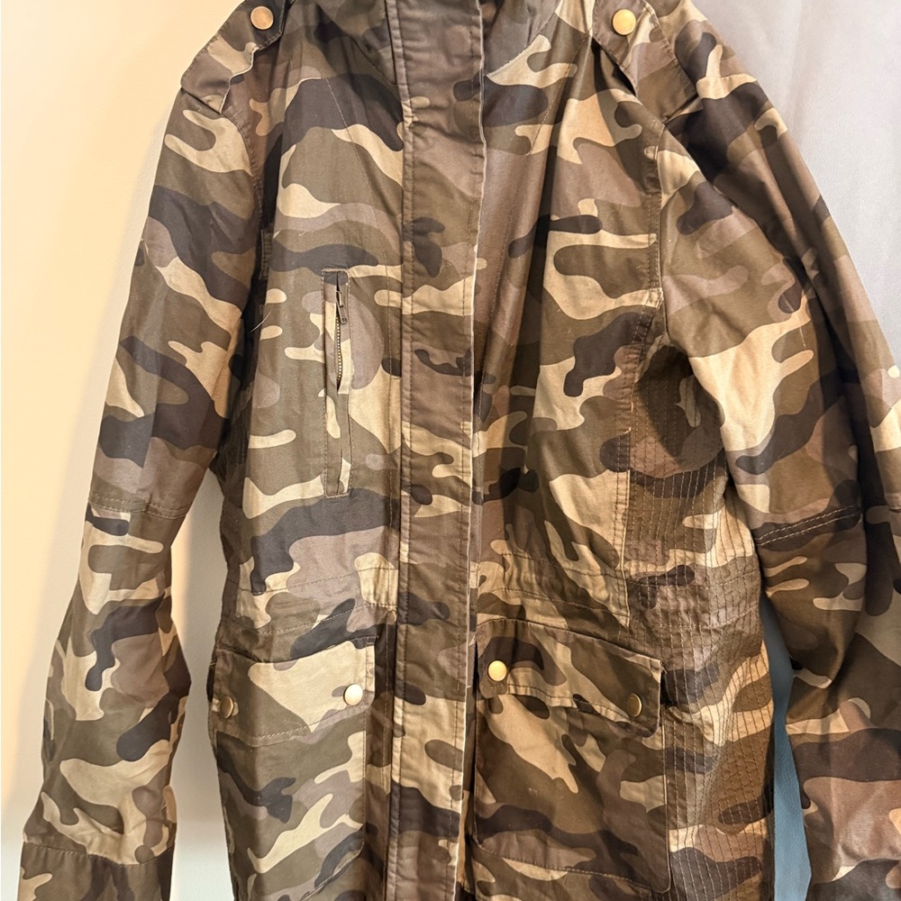 Love Tree Camouflage Jacket